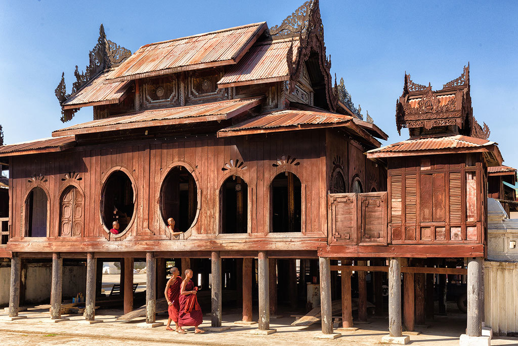 Vientiane to Phou Khao Khouay Challenge Tour  – 2 Days