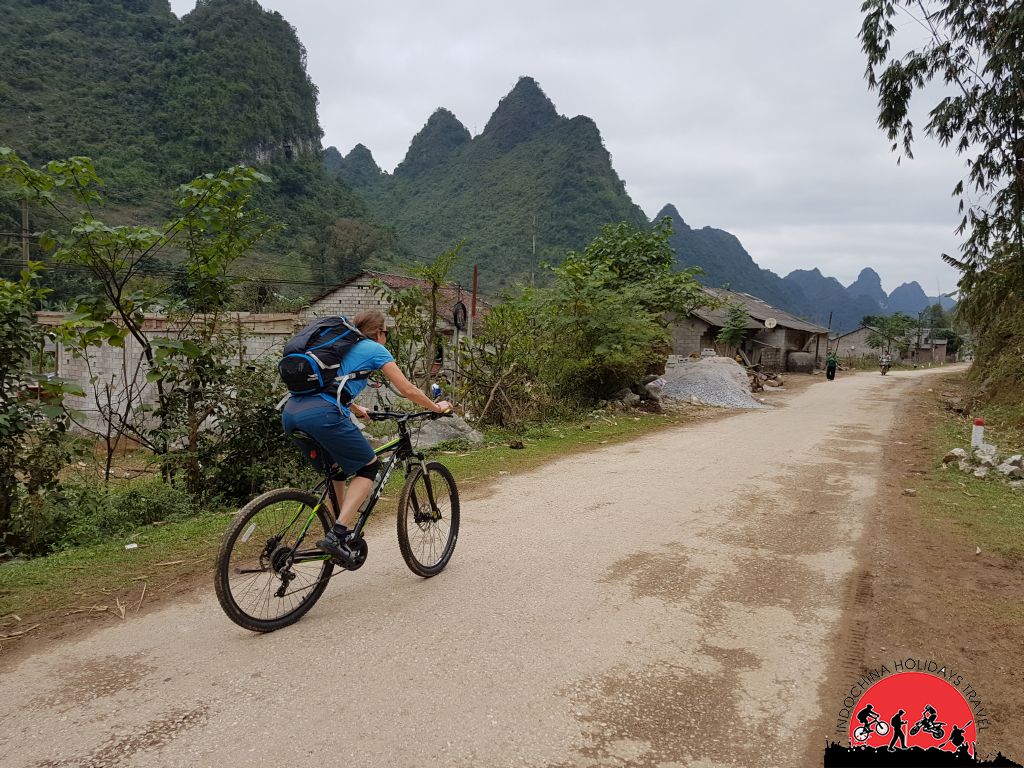 Cambodia Cycling in Pepper Route Tour – 4 days