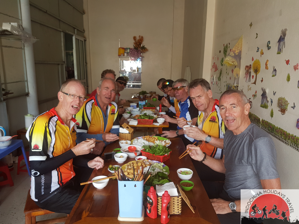 Siem Reap – Angkor Wat temple Discocovery By Bike – 6 days
