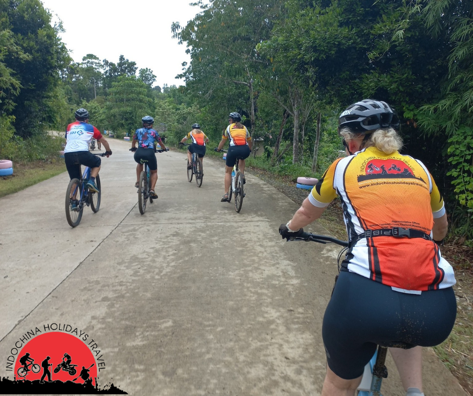 Hue Biking To Hoian - 3 Days