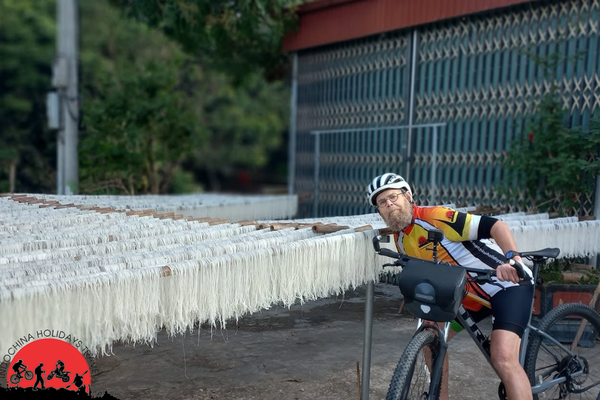 5 Days Luang Prabang cycling to Vientiane