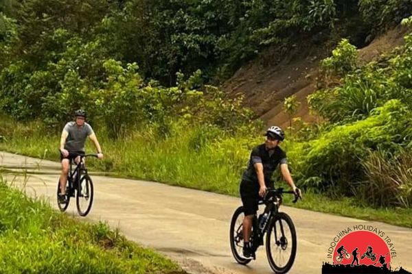 2 days Cycle Around Luang Prabang