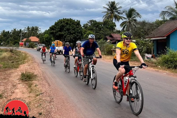7 days PhnomPenh Biking To Siem Reap and Pailin