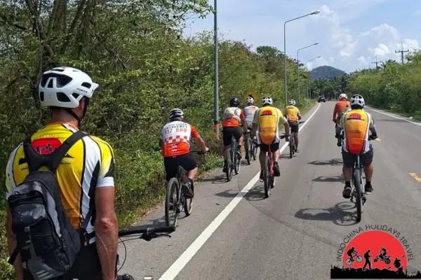 13 Days Indochina World Heritage Cycling Tours